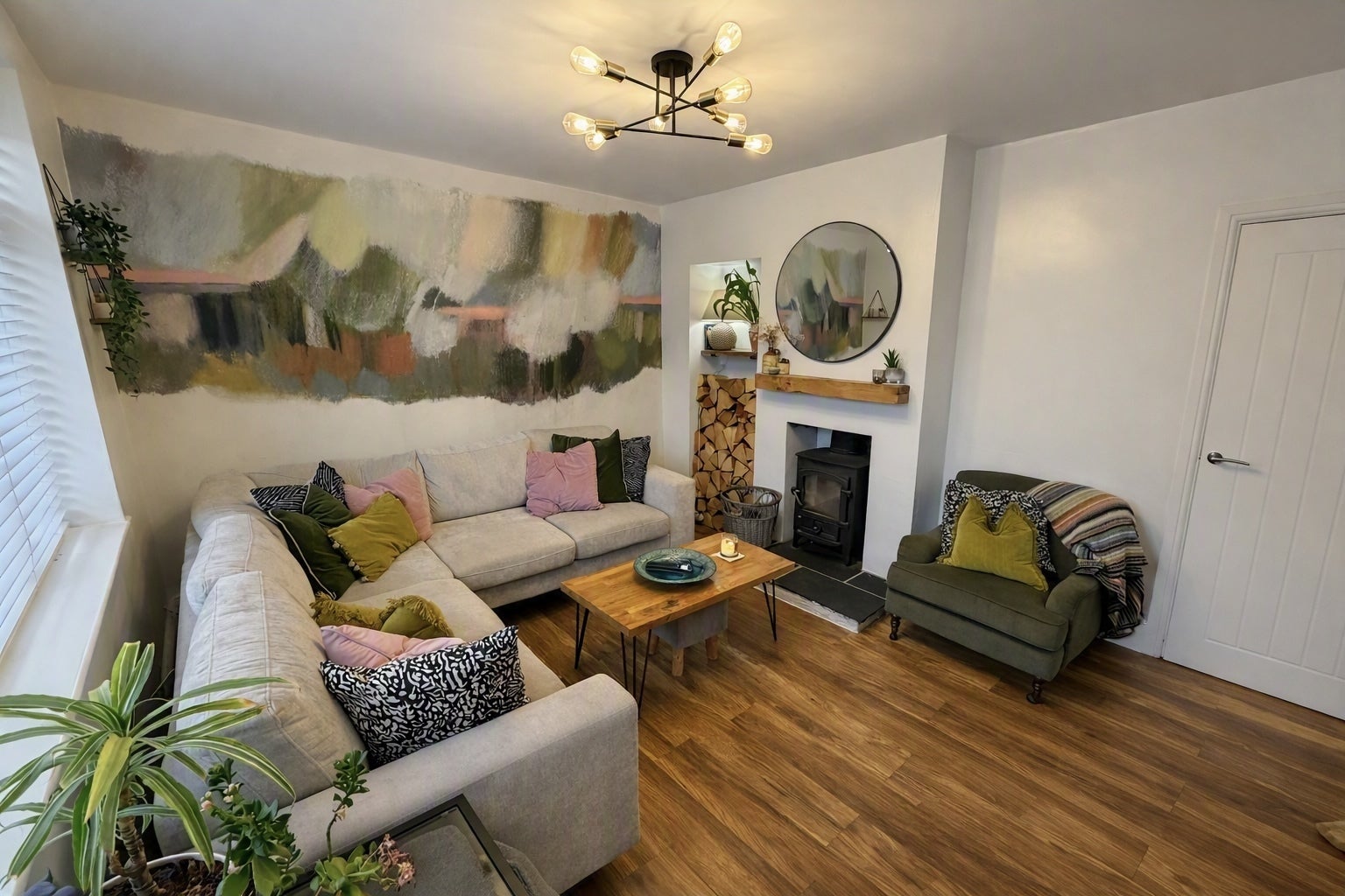 House Trenchard Close in Rushcliffe