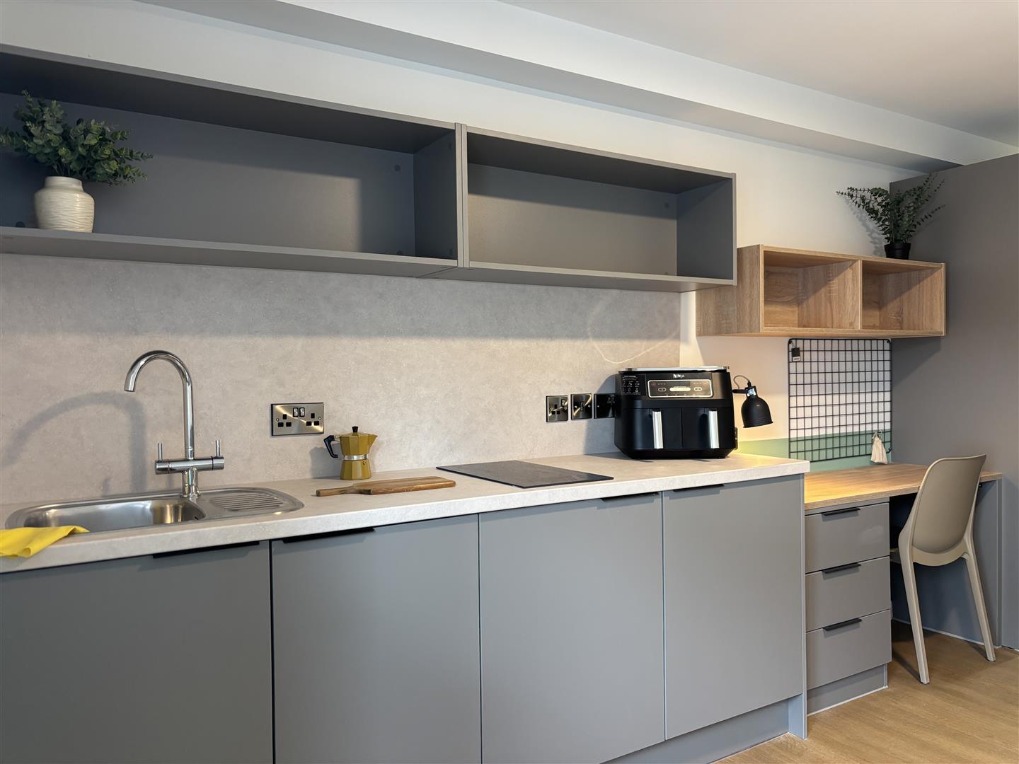 Flat Abram Close in Lancaster