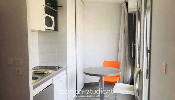 Flat Rue Longue des Capucins in Marseille