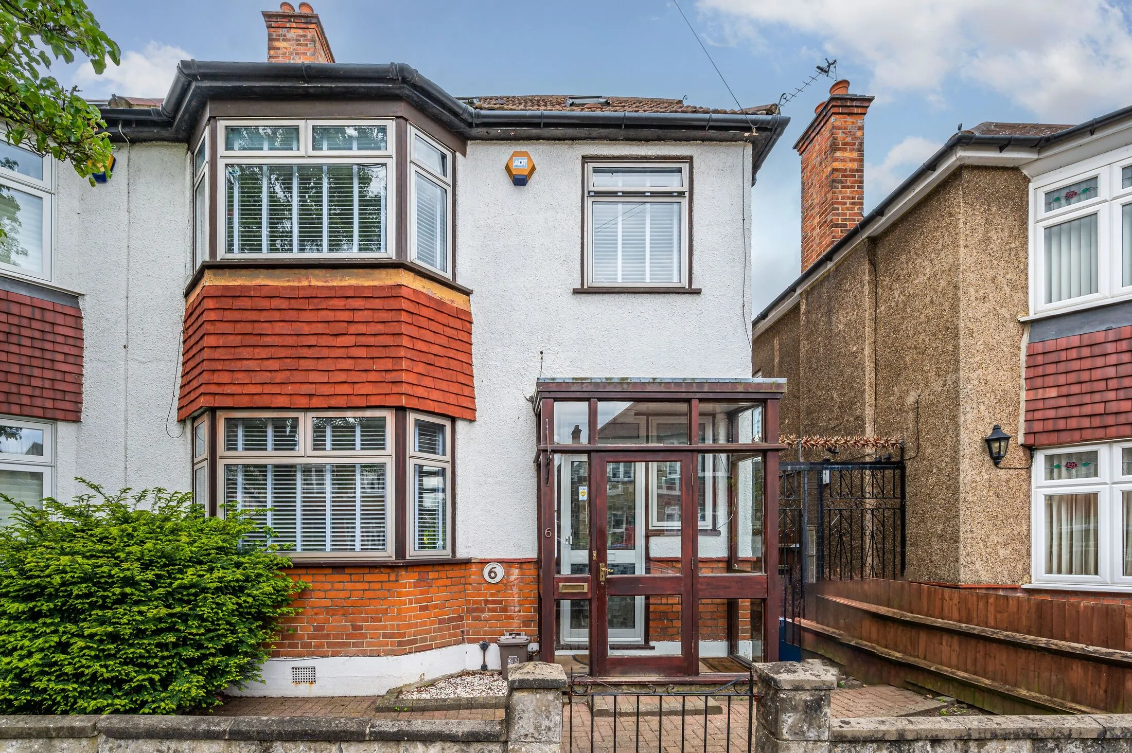 House Forest Hill Road in Greater London