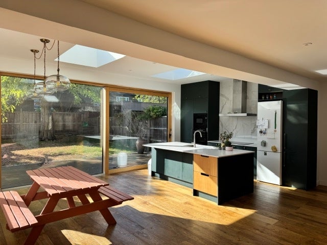 House Spindrift Avenue in Greater London
