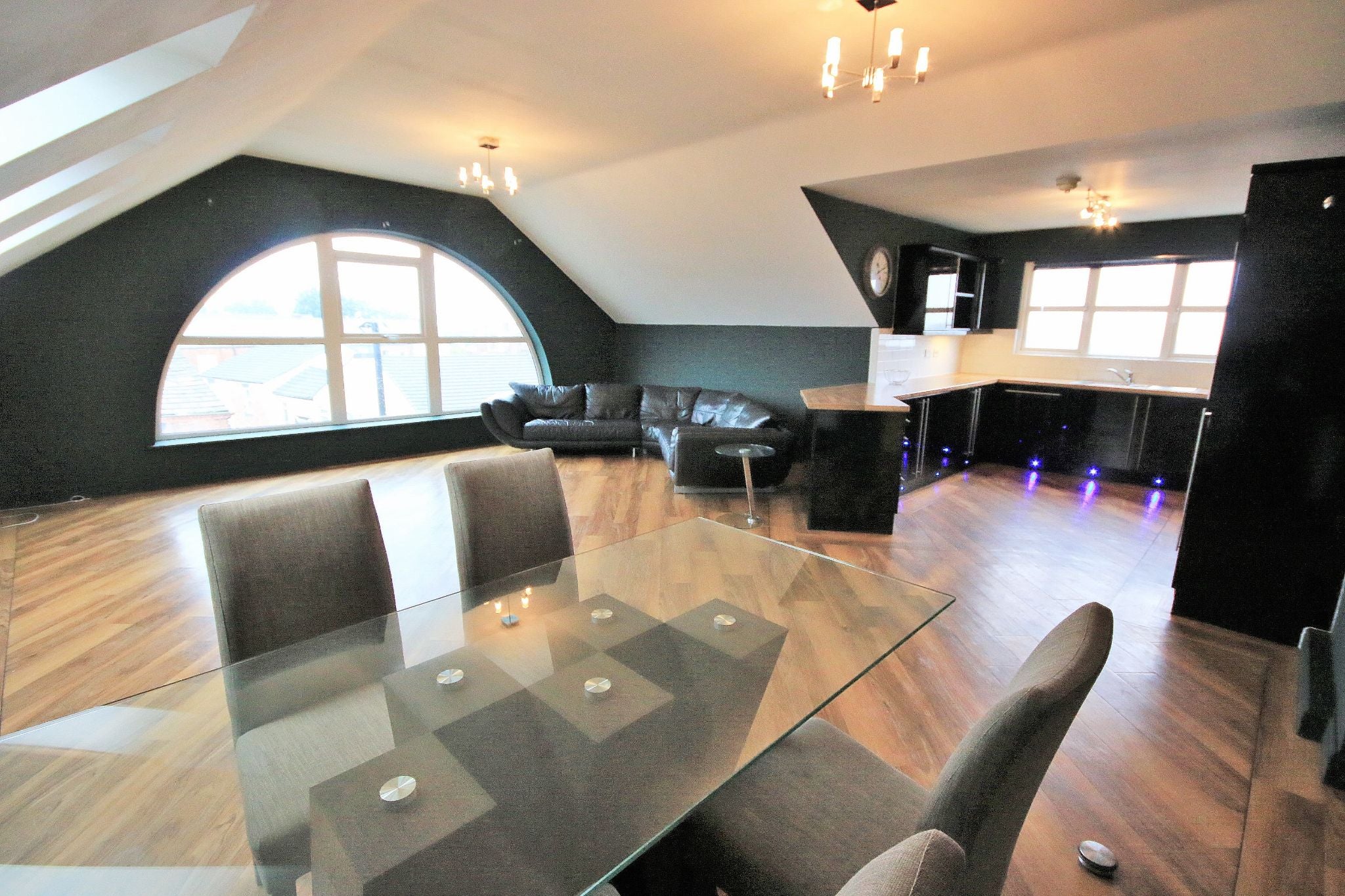 Flat Headen Avenue in Wigan