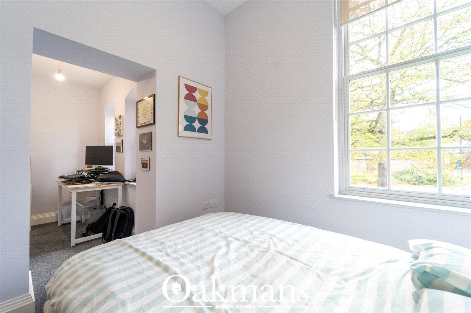 Flat Raddlebarn Road in Birmingham