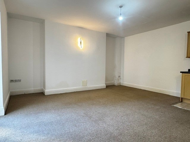 Flat Saint Georges Road in Cheltenham