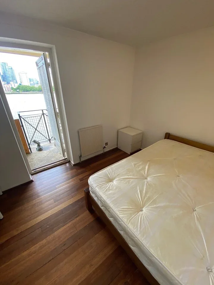 Room Durand's Wharf in Greater London