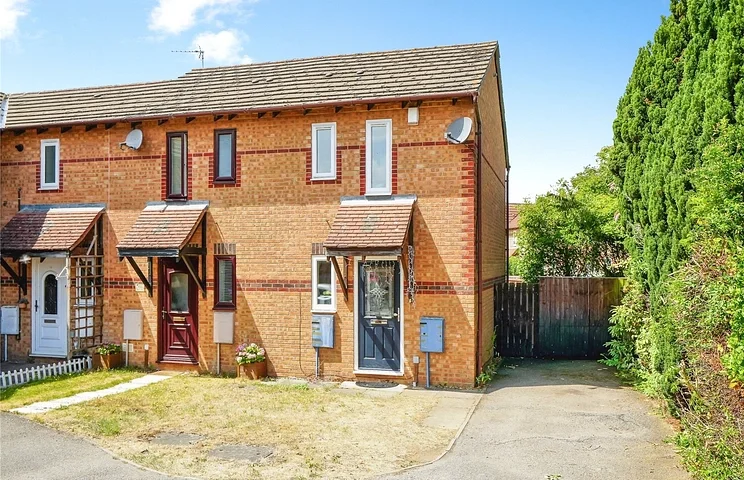 House Spruce Drive in Cherwell District