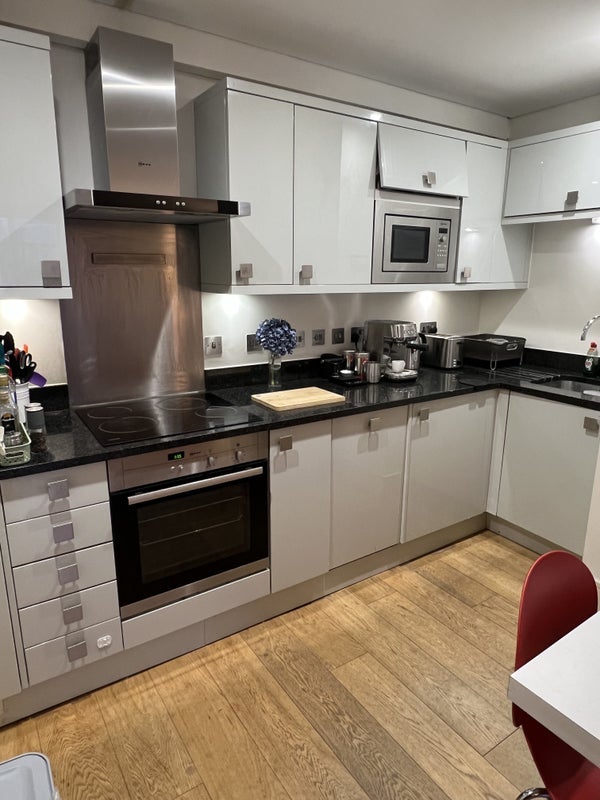 Flat Duncan Street in Greater London