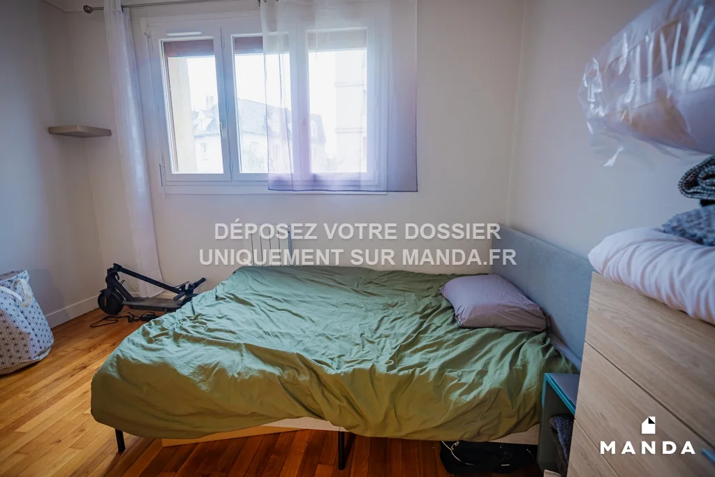 Chambre Rue Marie et Robert Dubois à Mantes-la-Jolie