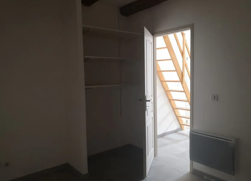Flat Chemin de la Manade in Meynes