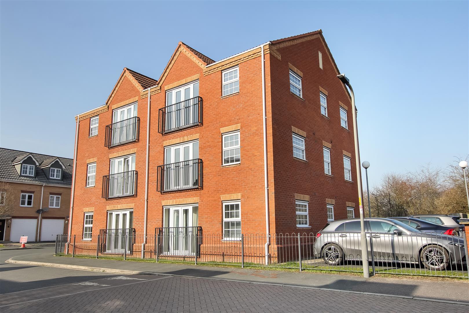 Flat Ainderby Gardens in Romanby
