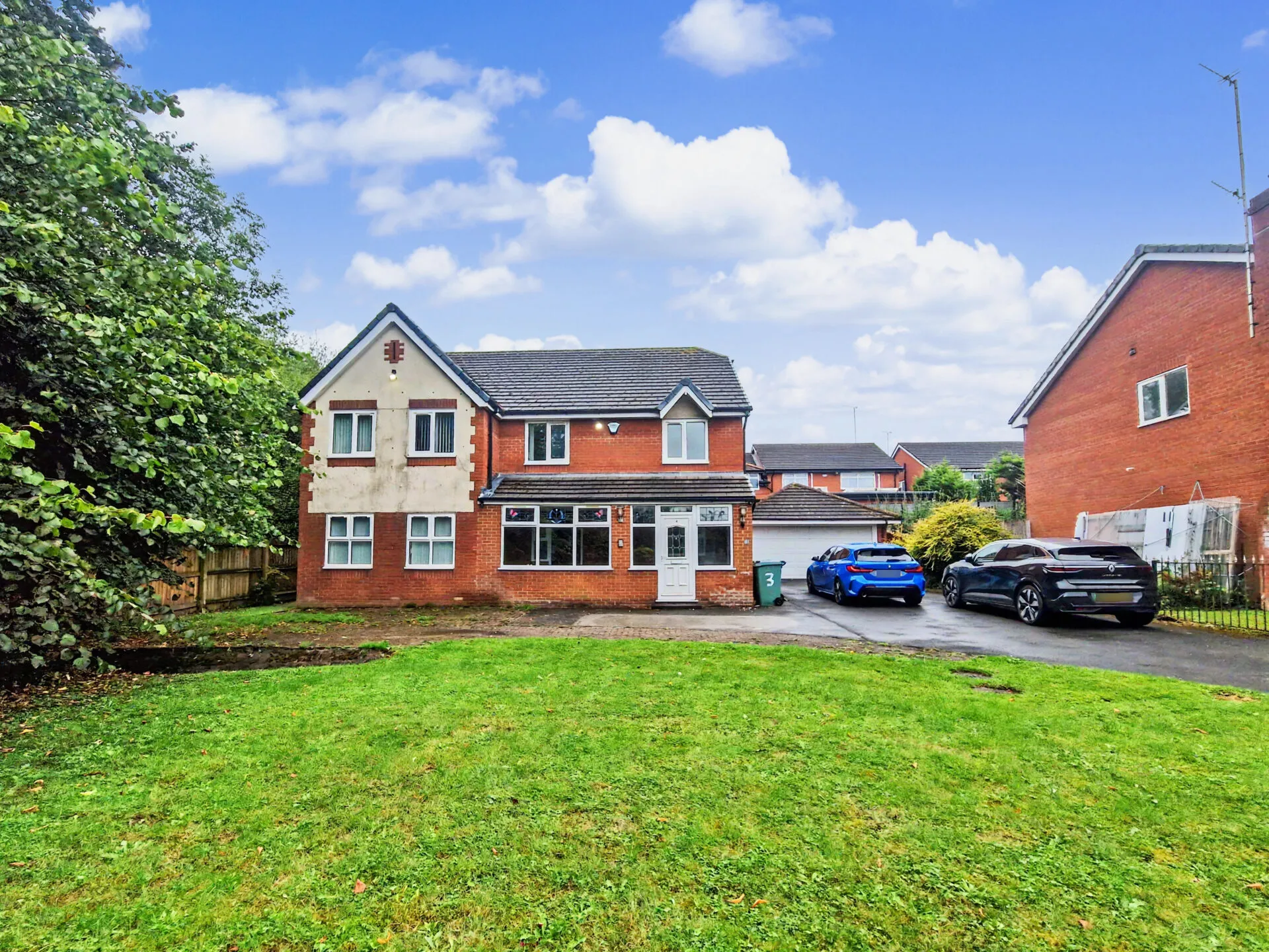 House Woodthorpe Grange in Prestwich