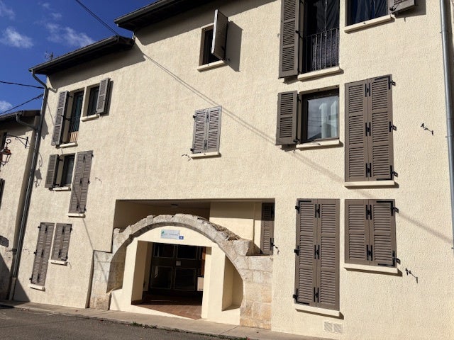 Flat Rue de la Verchère in Poncin