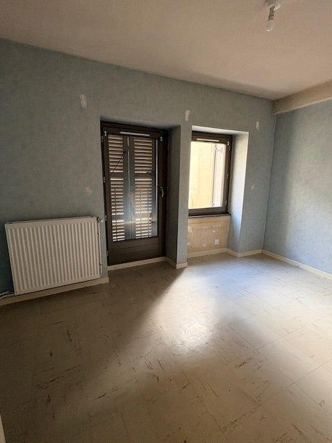 Flat Rue de la Verchère in Poncin