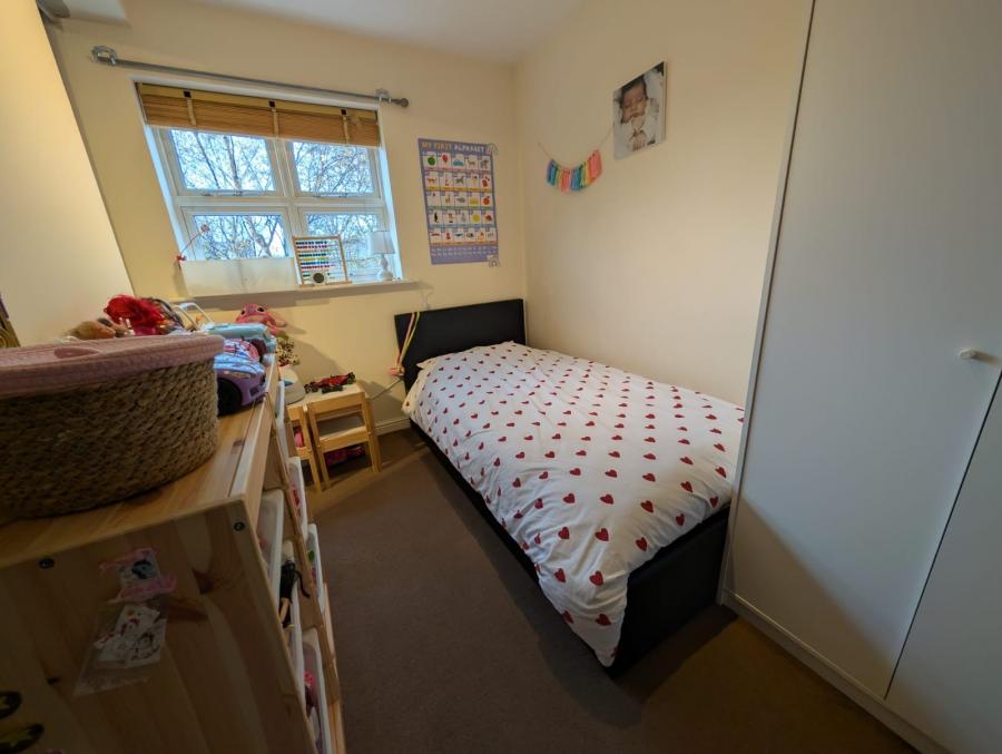 Flat Albert Court in Sunderland