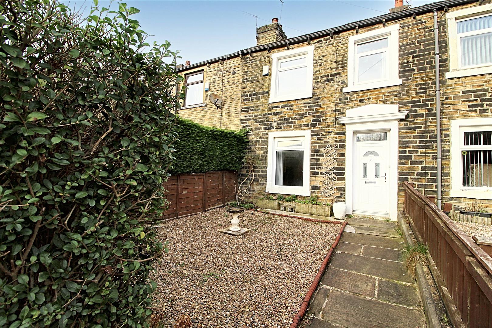 House Almondbury Bank in Kirklees