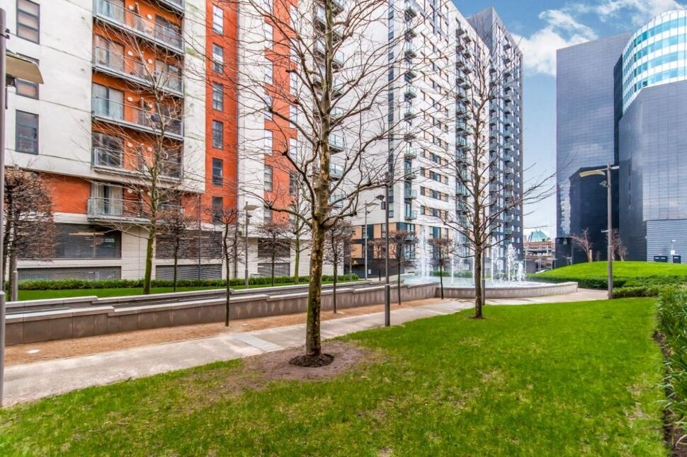 Flat New Century Park in Manchester