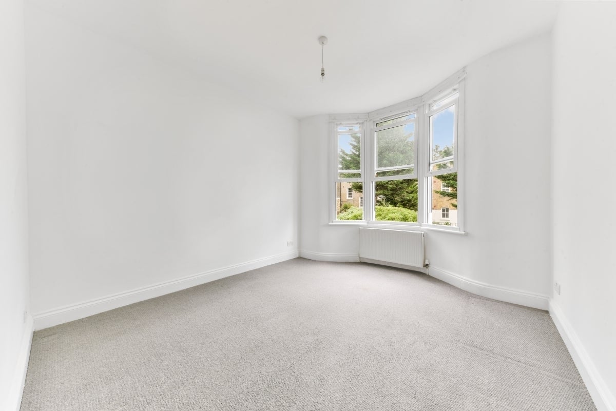 Flat John Ruskin Street in Greater London