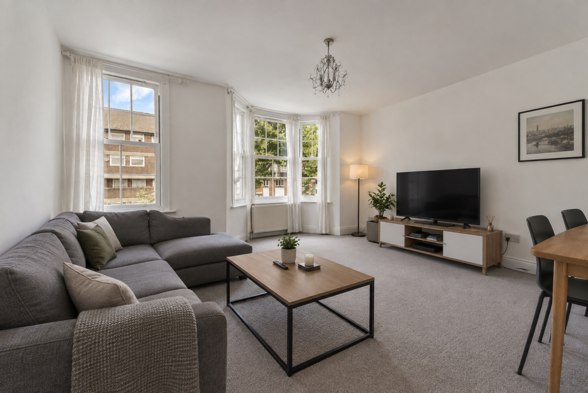 Flat John Ruskin Street in Greater London