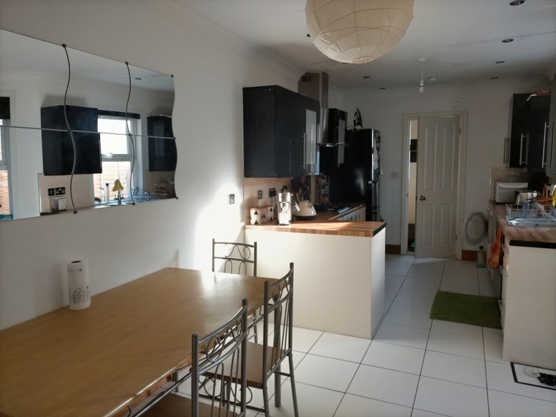 Room Mathews Park Avenue in Greater London