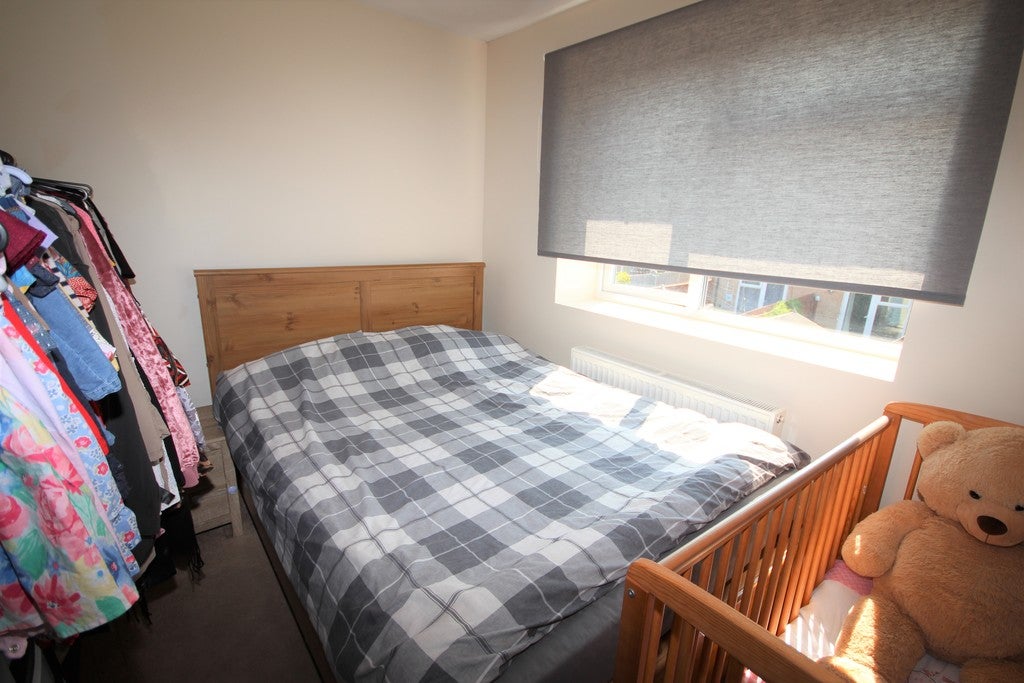 Flat Holdenhurst Road in Bournemouth