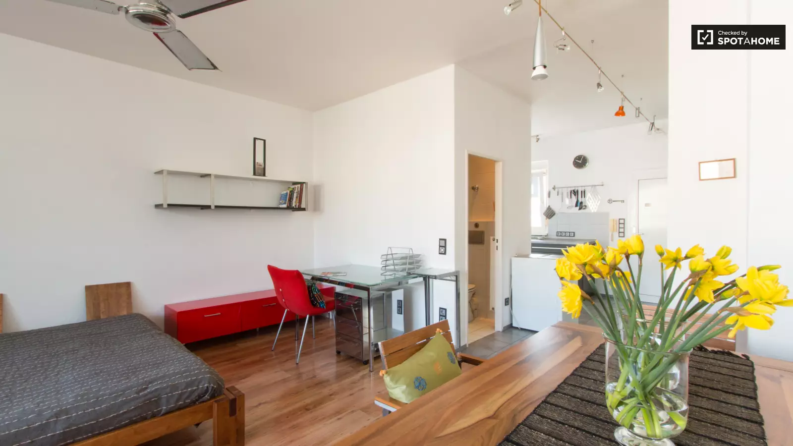 Wohnung Dahlmannstraße in Berlin