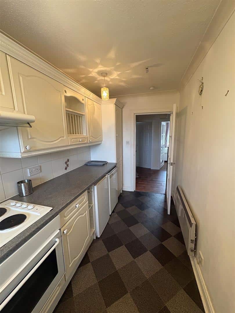 Flat Ashfield Road in Milngavie