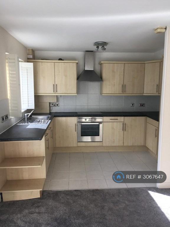 Flat Hayes Lane in Greater London