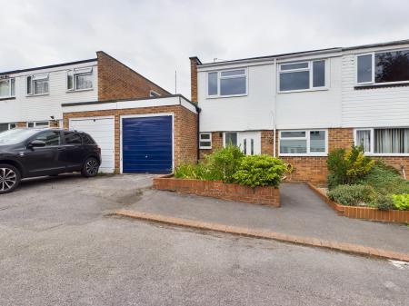 House Irwell Close in Basingstoke and Deane