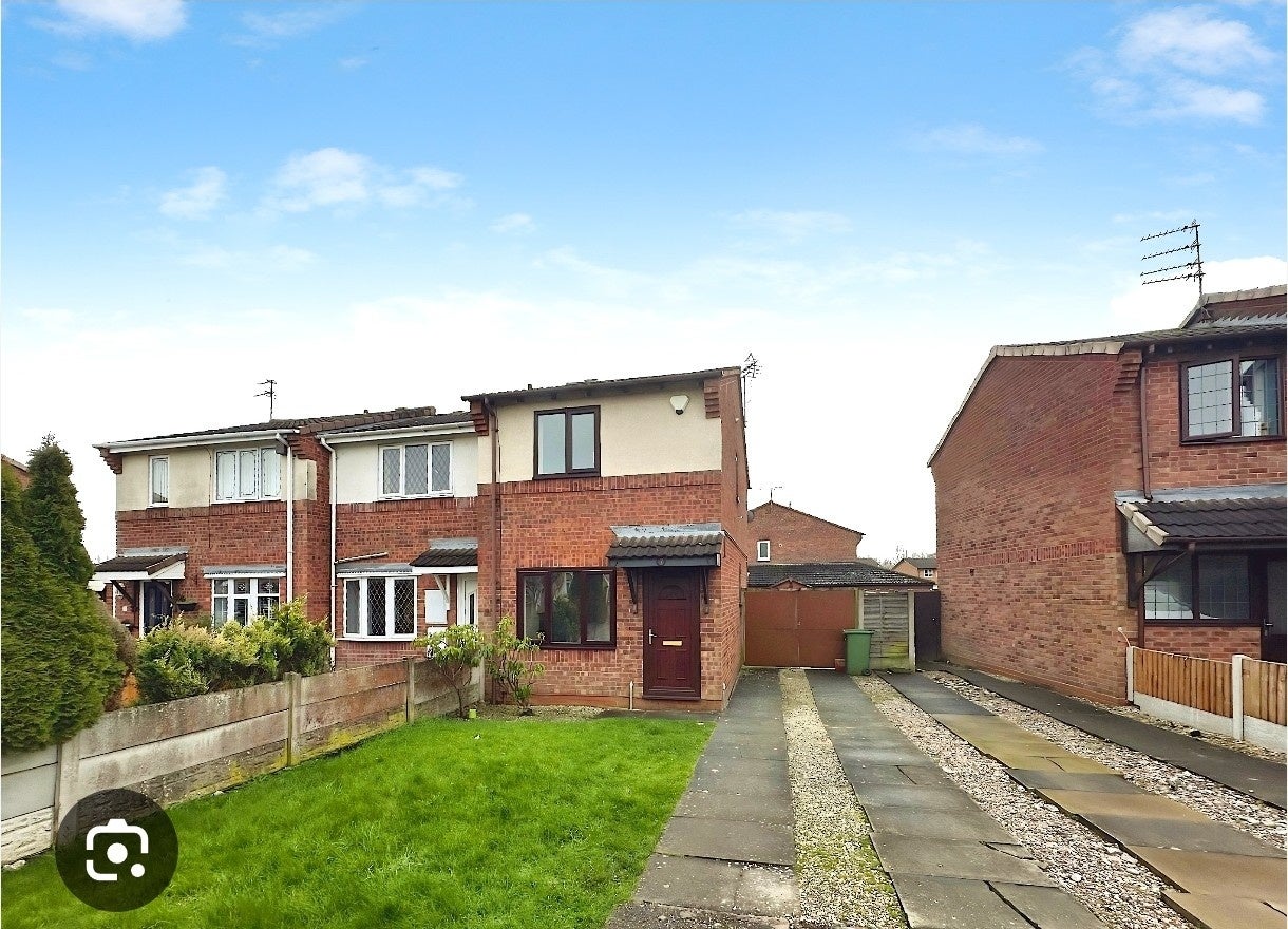 House Solent Close in Wolverhampton