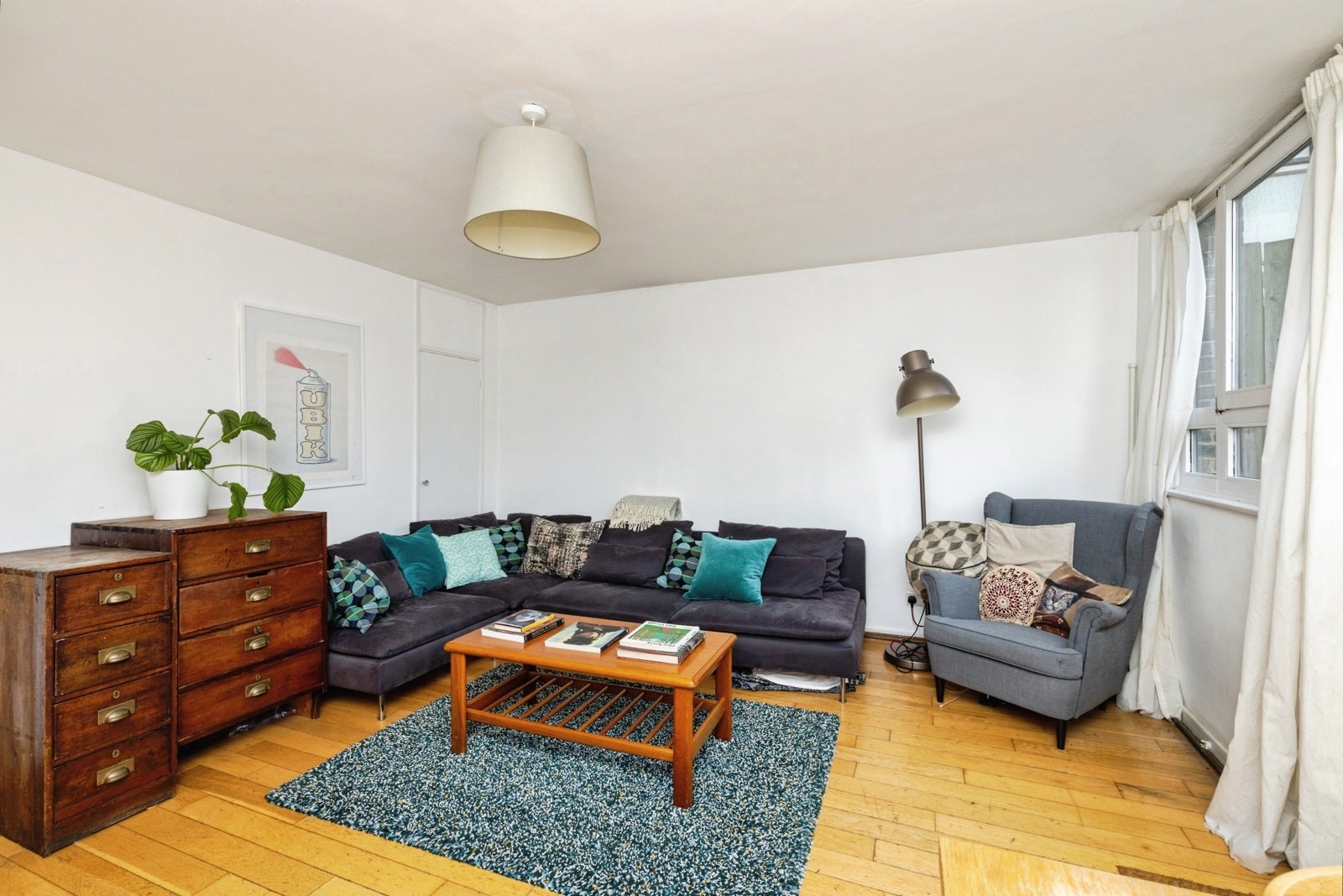Flat Crondall Street in Greater London
