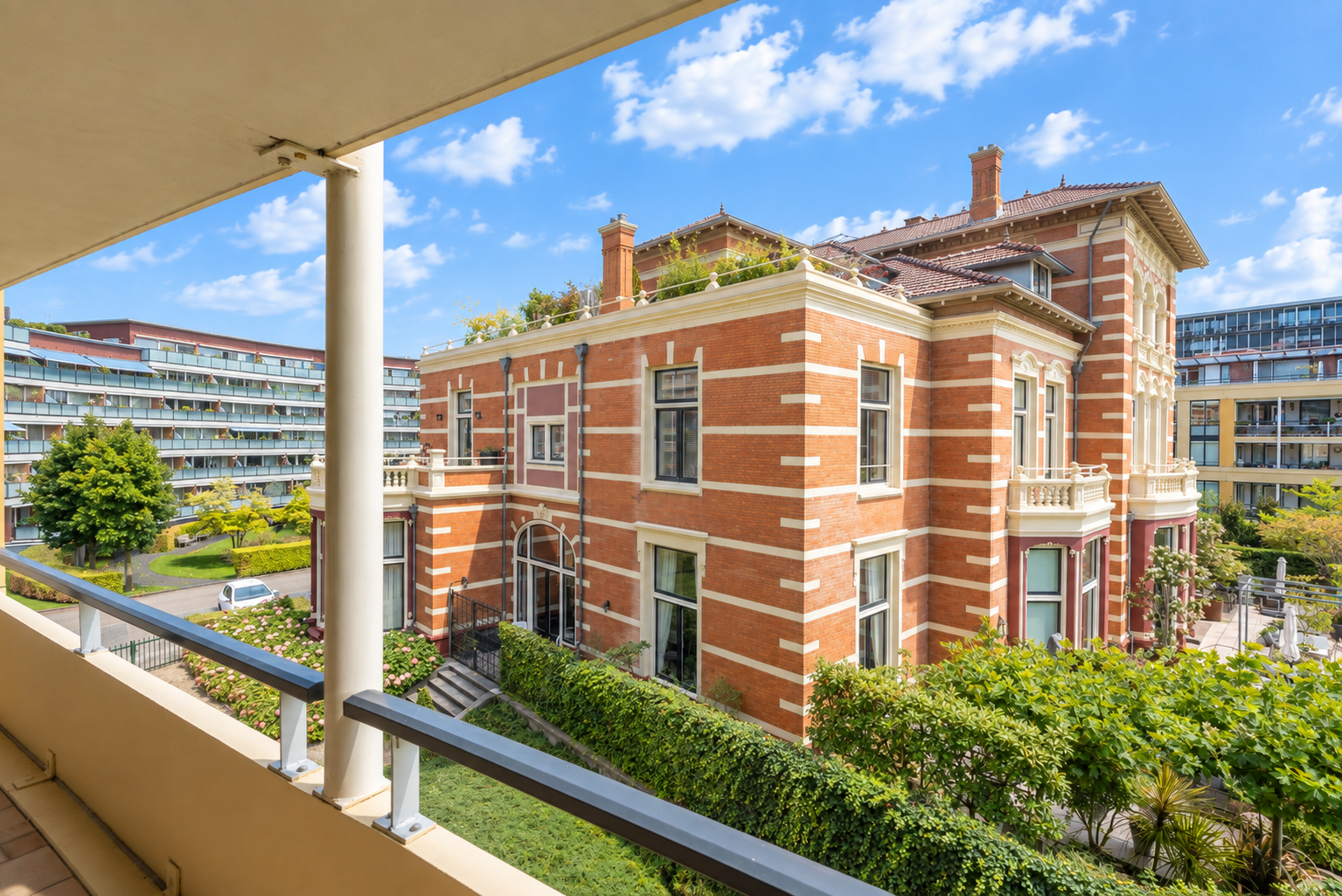 Appartement te koop: Casparuslaan 204, Weesp