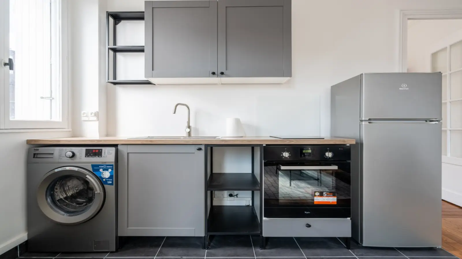 Appartement Rue Philippe de Girard à Paris