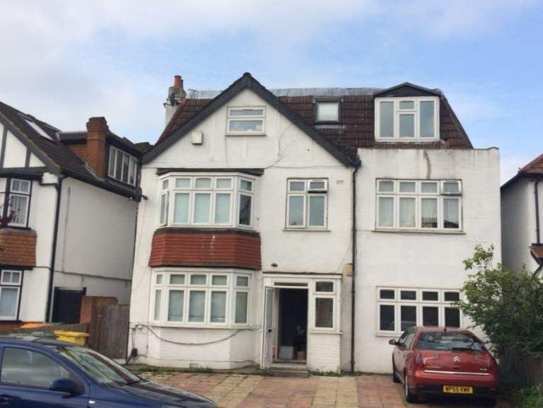 Flat West Barnes Lane in Greater London