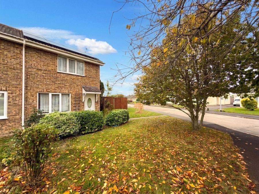 House Clover Way in Highbridge