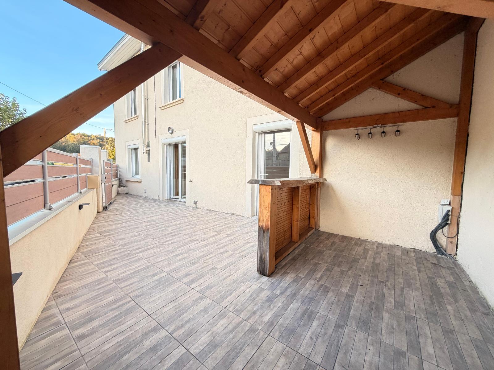 Maison Route de Saint-Pierre à Paladru