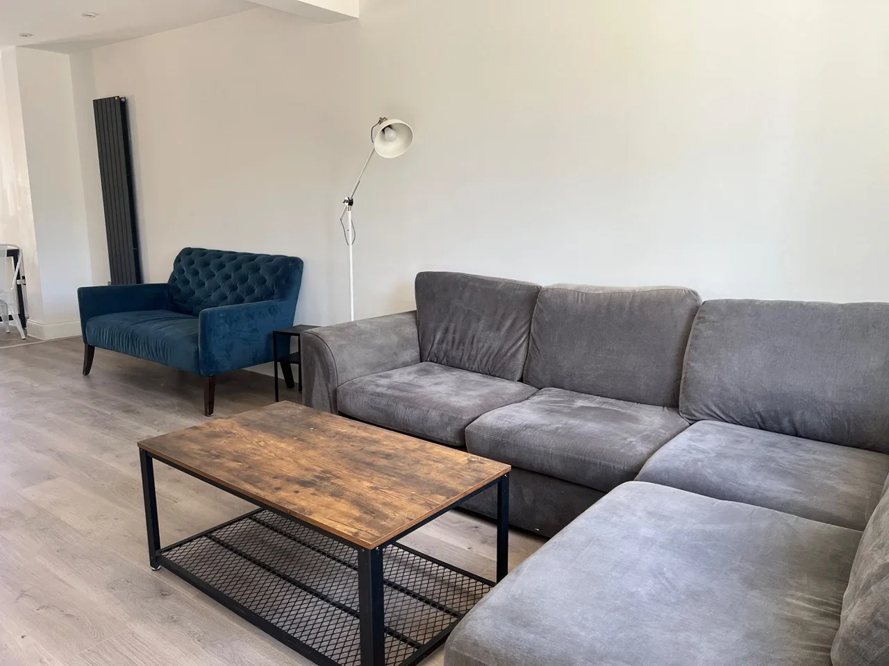 House Barnsbury Crescent in Greater London
