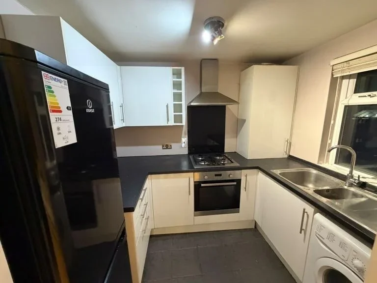 Flat Burness Close in Greater London