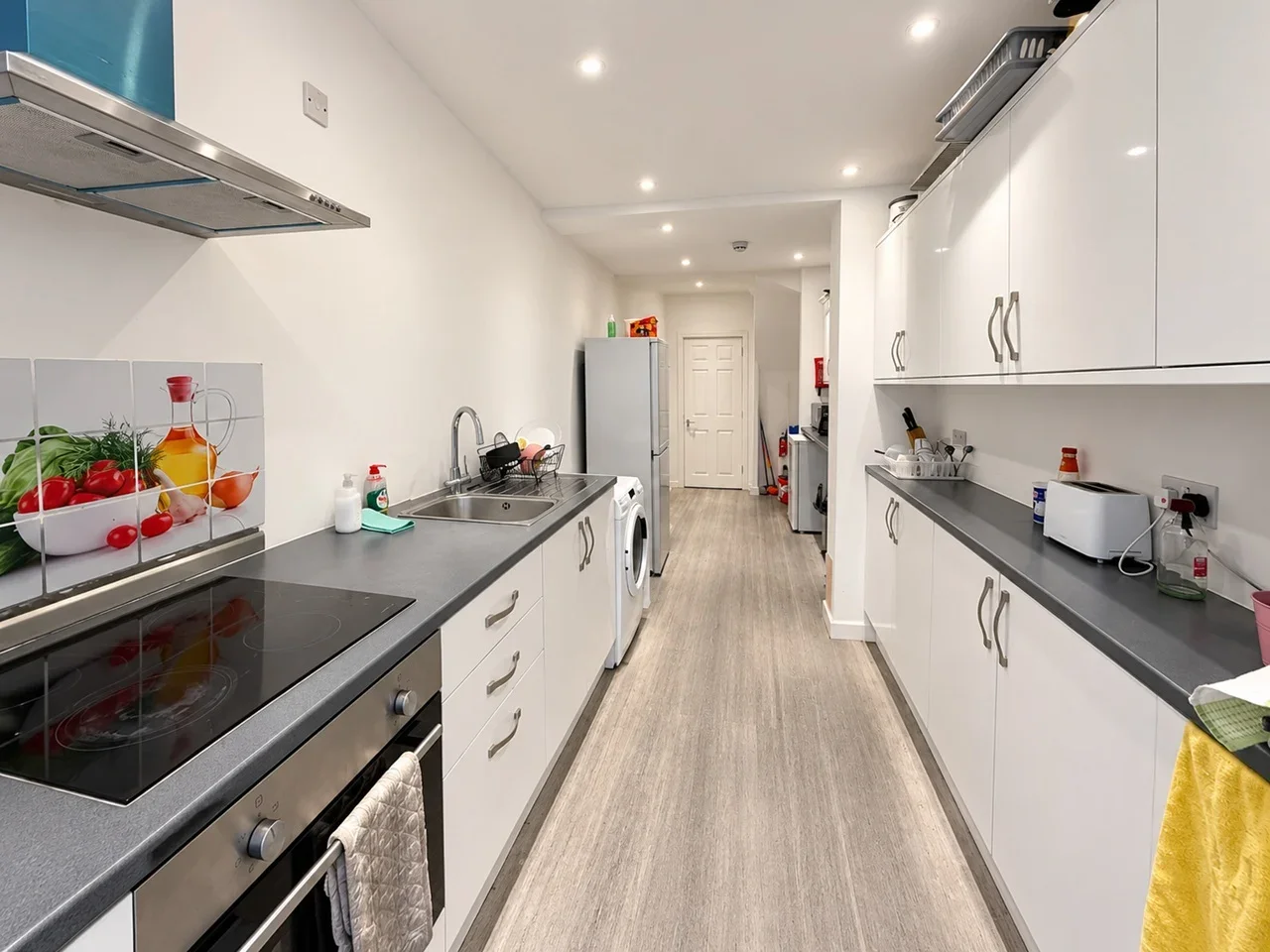 Flat Chartley Avenue in Greater London