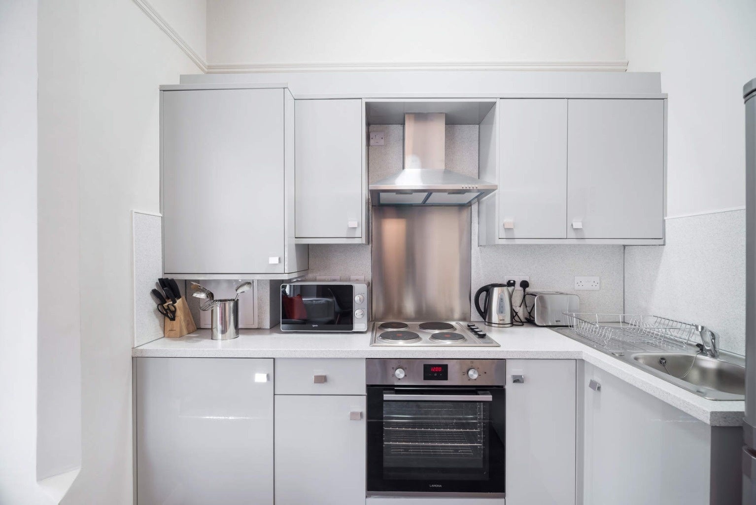 Flat Mapperley Road in Nottingham
