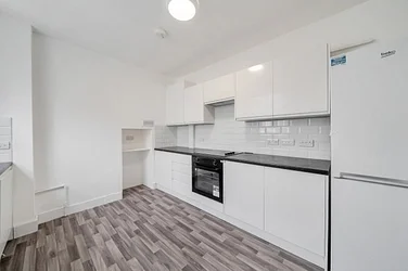Flat Lower Richmond Road in Greater London