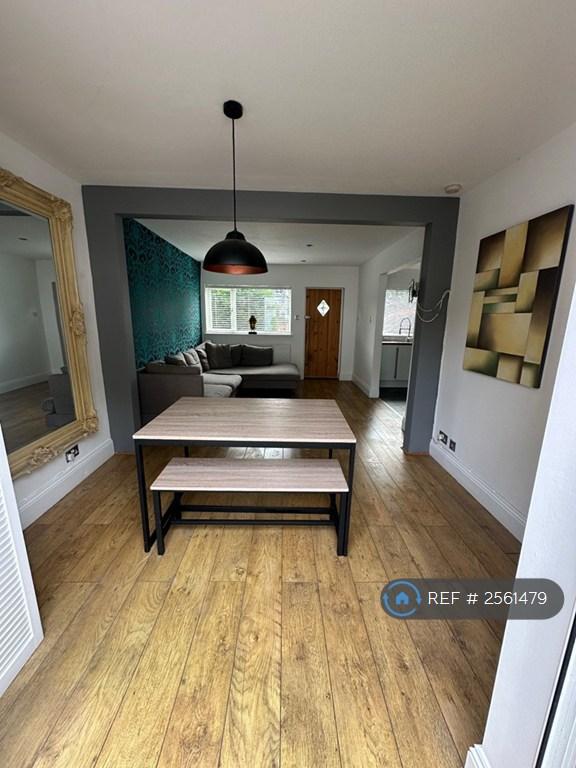 House Craig Close in Cheadle
