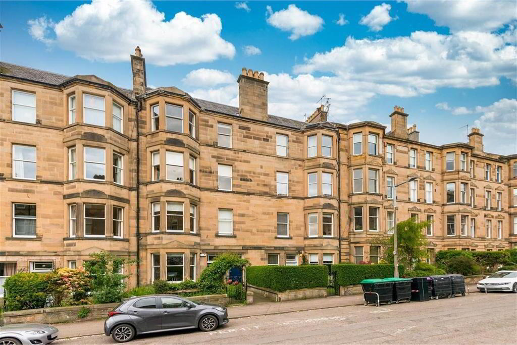 Flat New Mart Road in City of Edinburgh