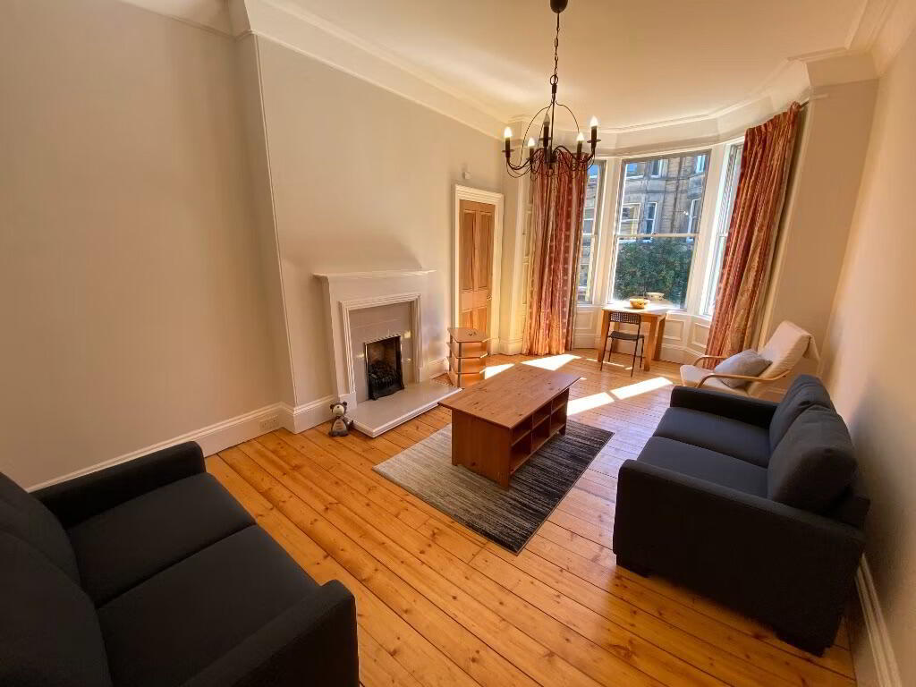 Flat New Mart Road in City of Edinburgh