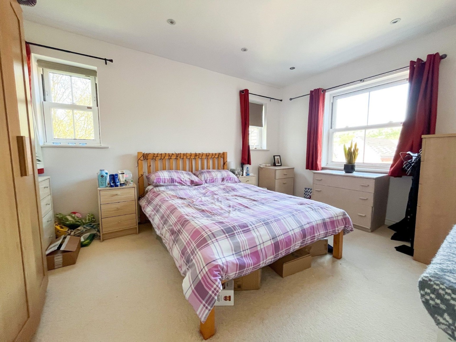 Flat Bramley Copse in Long Ashton