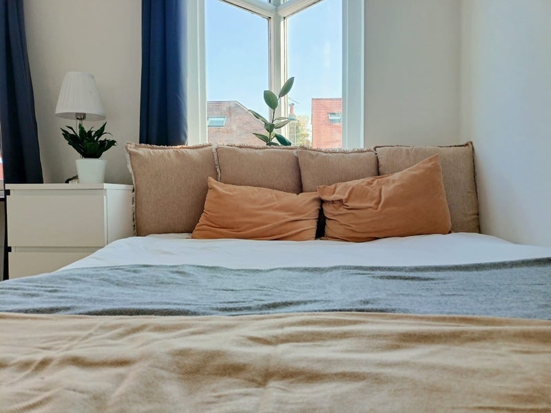 Room Woodgrange Avenue in Greater London