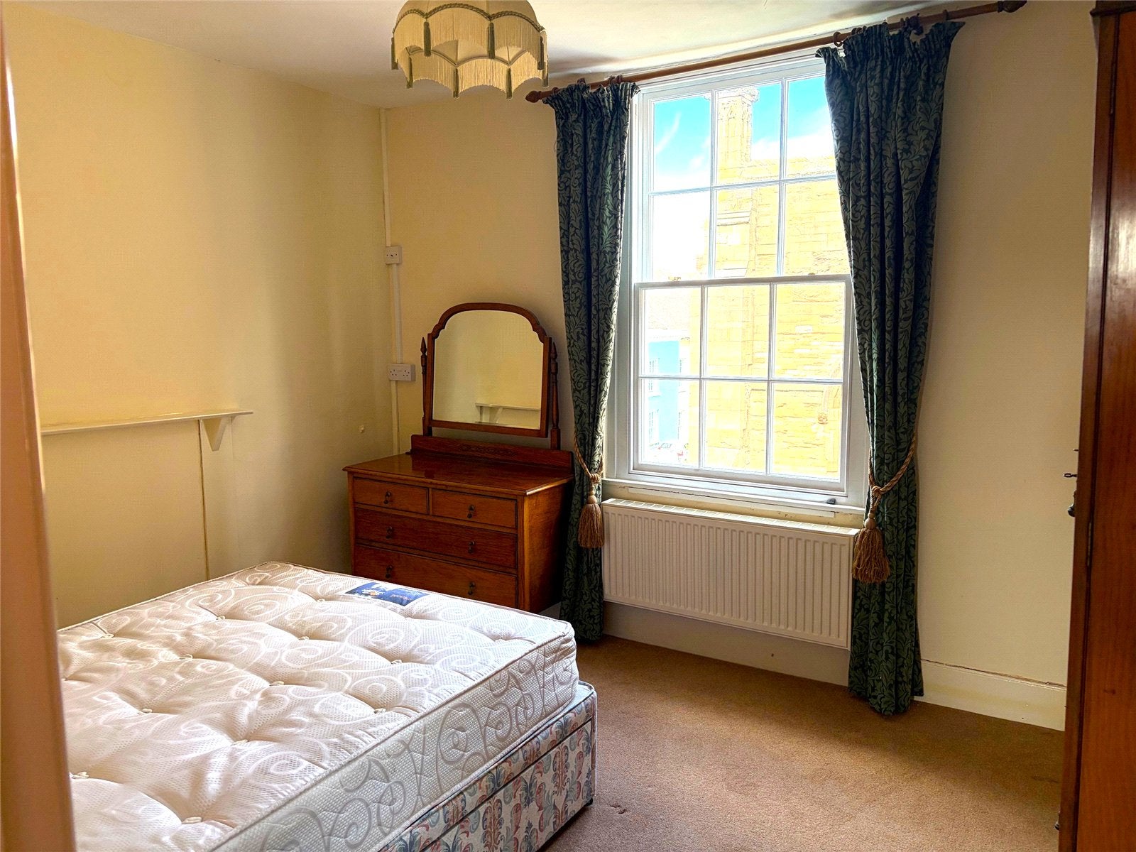 Flat Callens in Ludlow