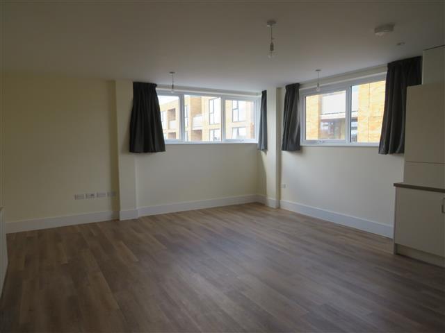 Flat Redruth Gate in Milton Keynes