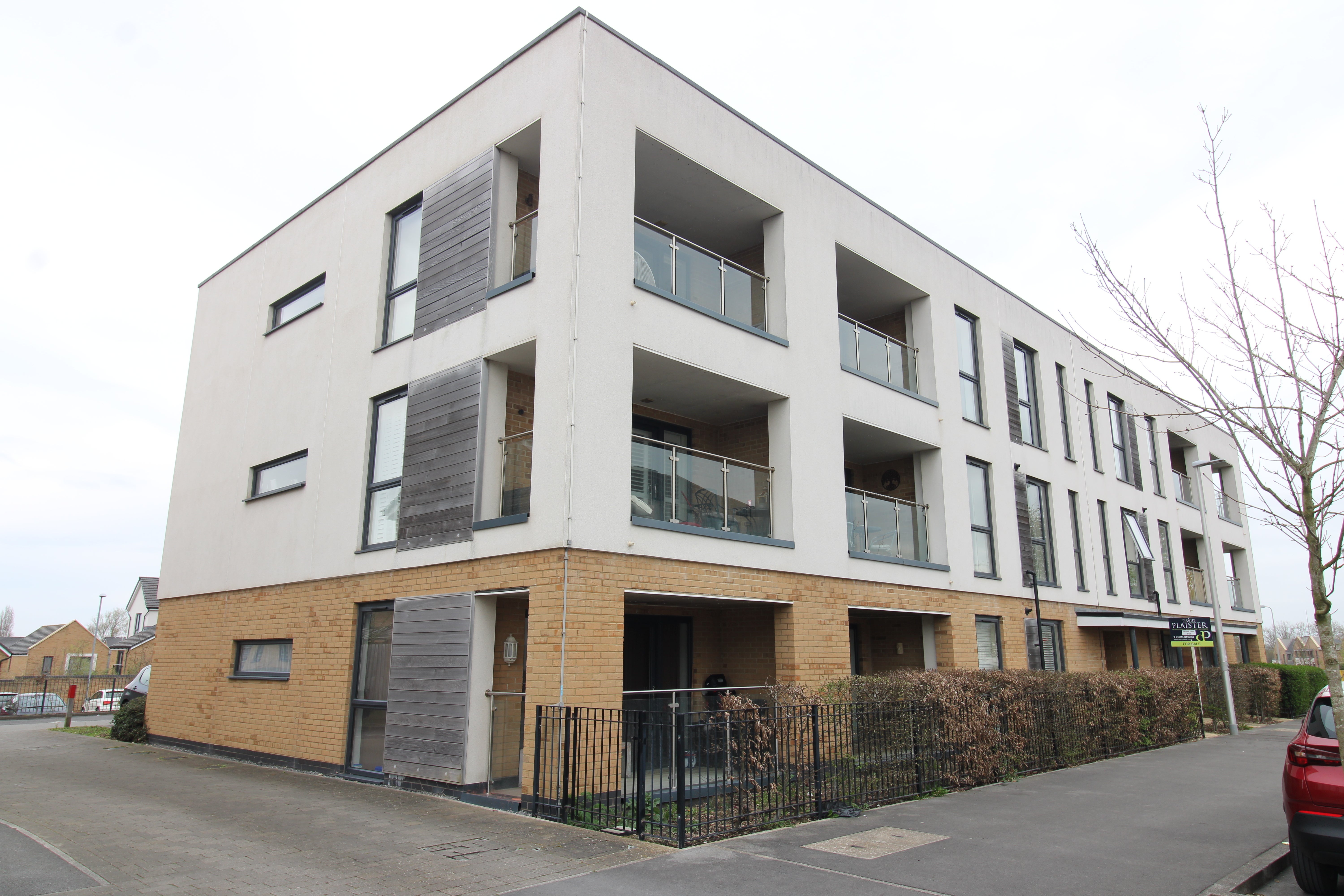 Flat Cranwell Road in Locking Parklands