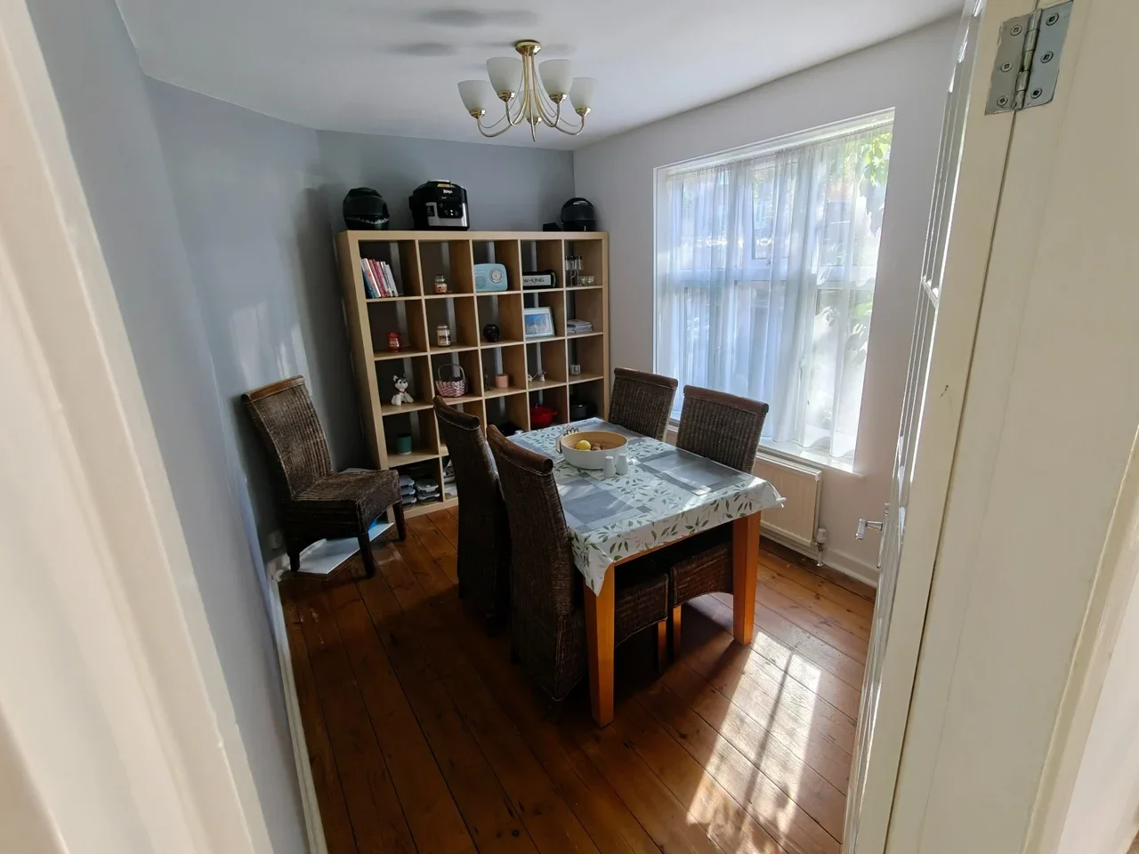 Room Underwood Road in High Wycombe Community Board