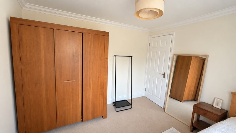 Room Bancroft Road in Greater London